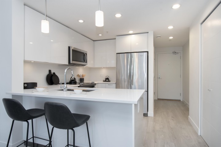 Photo 7 at 508 - 719 W 3rd Street, Harbourside, North Vancouver