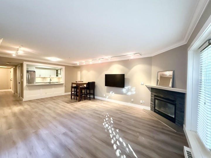 Photo 10 at 103 - 3189 Camosun Street, Point Grey, Vancouver West