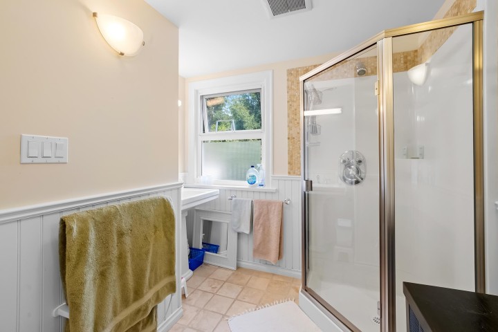 Photo 16 at 3247 W 30th Avenue, MacKenzie Heights, Vancouver West