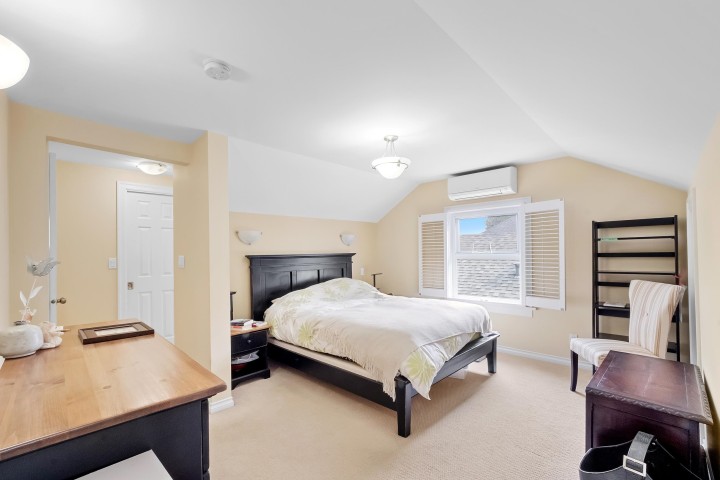 Photo 12 at 3247 W 30th Avenue, MacKenzie Heights, Vancouver West