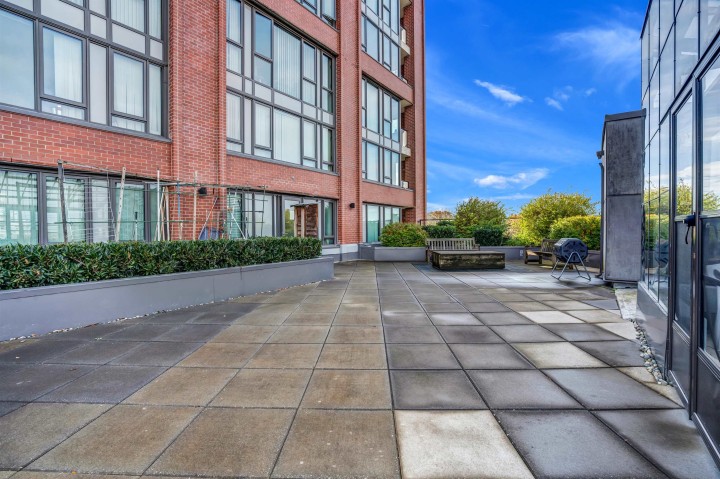 Photo 27 at 316 - 2689 Kingsway, Collingwood VE, Vancouver East