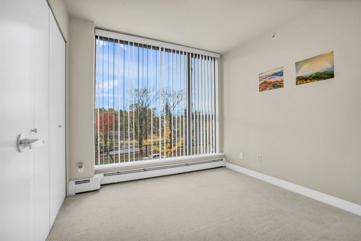 Photo 22 at 316 - 2689 Kingsway, Collingwood VE, Vancouver East