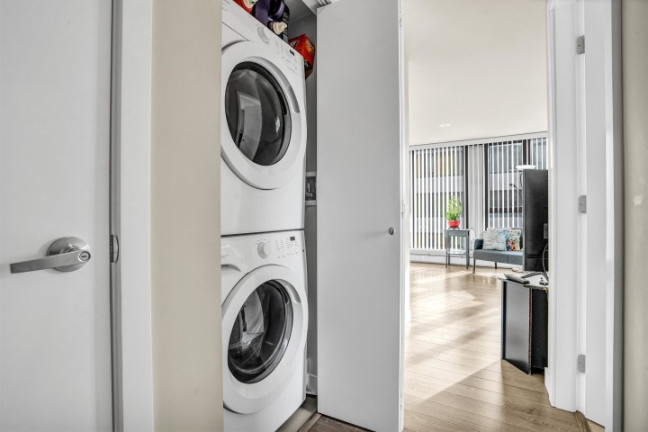 Photo 19 at 316 - 2689 Kingsway, Collingwood VE, Vancouver East