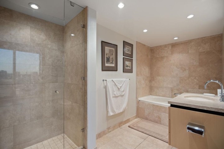 Photo 17 at 3206 - 938 Nelson Street, Downtown VW, Vancouver West