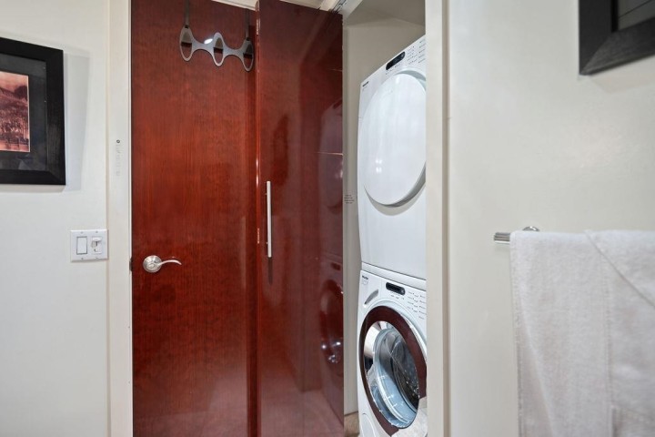 Photo 21 at 3206 - 938 Nelson Street, Downtown VW, Vancouver West