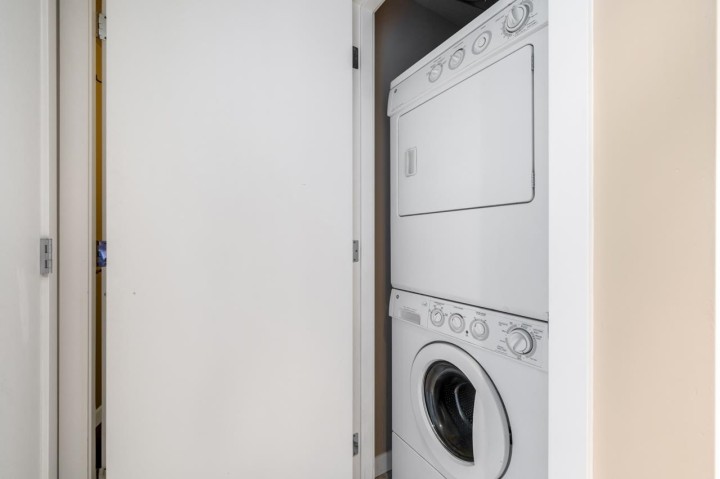 Photo 14 at 3309 - 833 Seymour Street, Downtown VW, Vancouver West