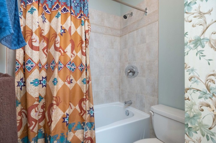 Photo 16 at 14 - 251 W 14th Street, Central Lonsdale, North Vancouver