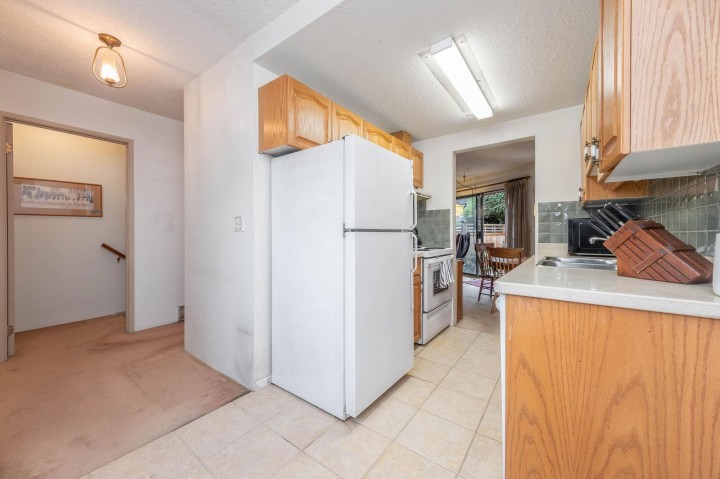 Photo 9 at 14 - 251 W 14th Street, Central Lonsdale, North Vancouver