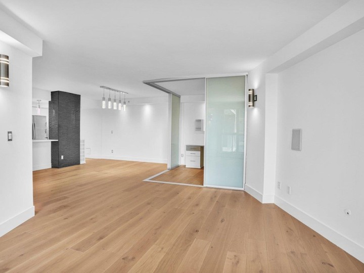 Photo 13 at 802 - 1318 Homer Street, Yaletown, Vancouver West