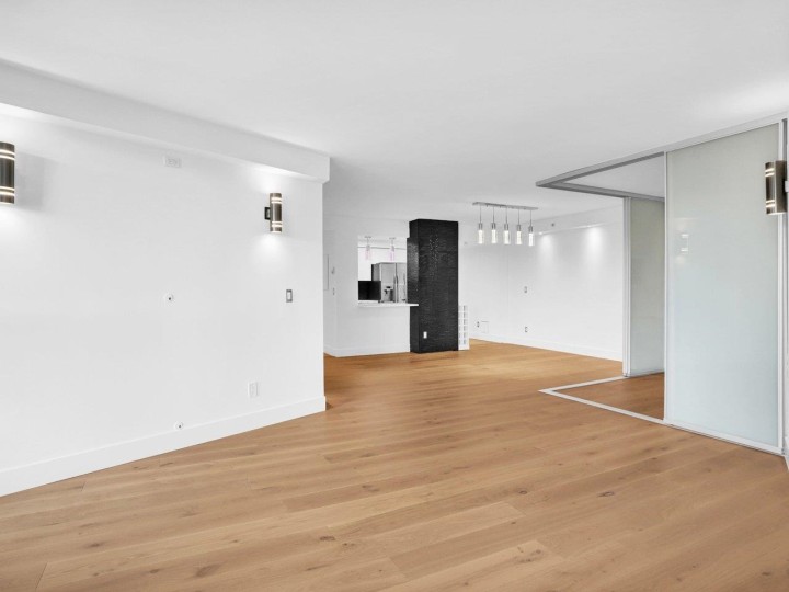 Photo 9 at 802 - 1318 Homer Street, Yaletown, Vancouver West