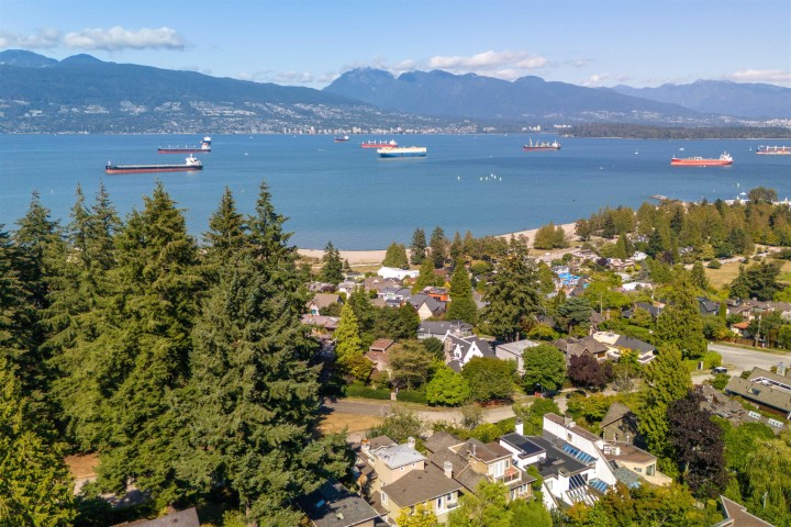 Photo 16 at 4650 W 2nd Avenue, Point Grey, Vancouver West