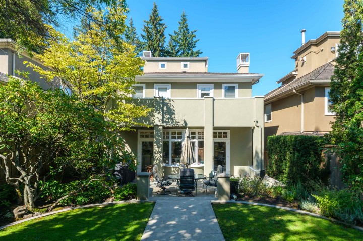 Photo 8 at 4650 W 2nd Avenue, Point Grey, Vancouver West