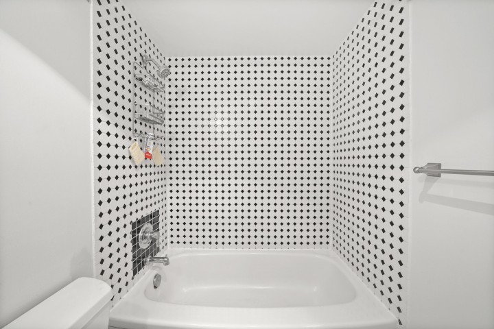 Photo 15 at 1006 - 2016 Fullerton Avenue, Pemberton NV, North Vancouver