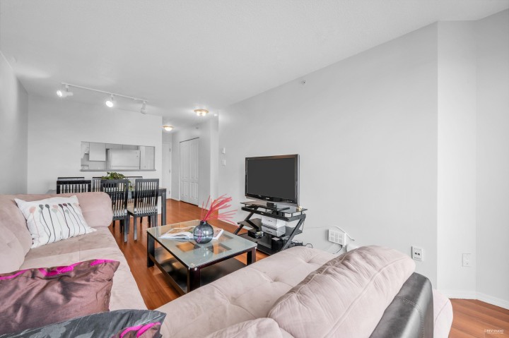 Photo 6 at 1007 - 3489 Ascot Place, Collingwood VE, Vancouver East