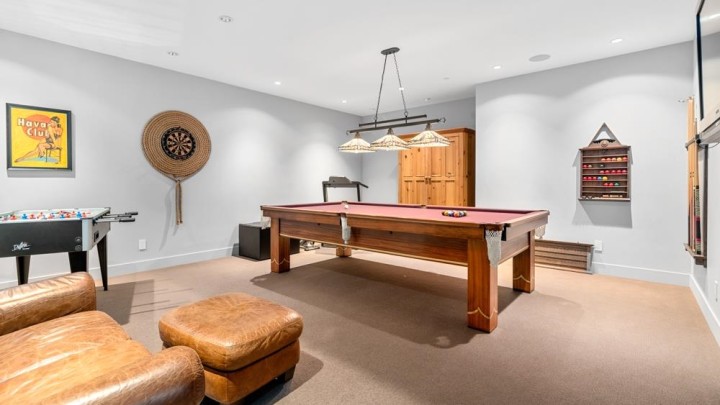 Photo 32 at 2650 Rosebery Avenue, Queens, West Vancouver