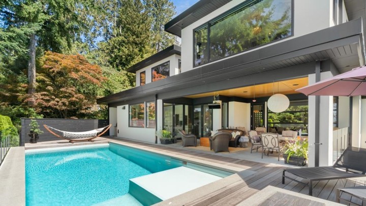 Photo 5 at 2650 Rosebery Avenue, Queens, West Vancouver