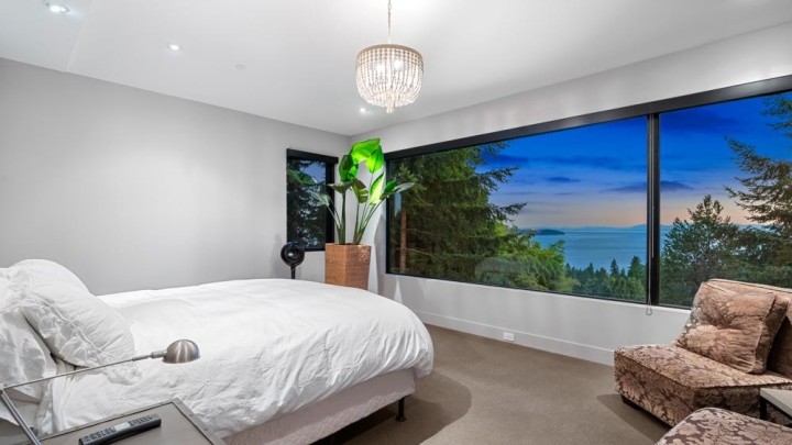 Photo 20 at 2650 Rosebery Avenue, Queens, West Vancouver