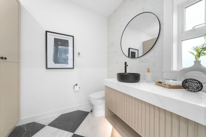 Photo 16 at 2528 Mcgill Street, Hastings Sunrise, Vancouver East