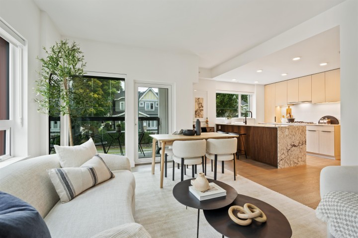 Photo 9 at 201 - 3590 W 39th Avenue, Dunbar, Vancouver West