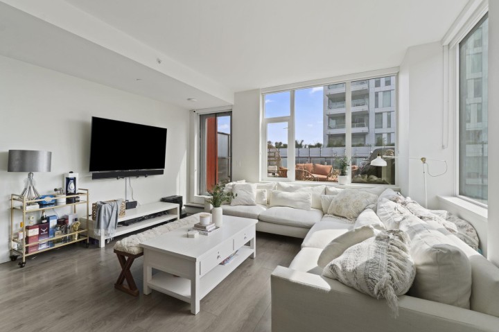 Photo 3 at 506 - 3451 Sawmill Crescent, South Marine, Vancouver East