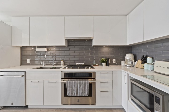 Photo 8 at 506 - 3451 Sawmill Crescent, South Marine, Vancouver East