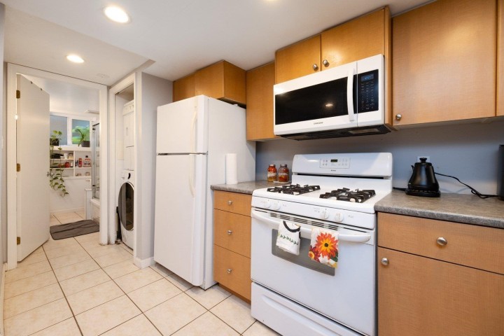 Photo 27 at 1449 E 10th Avenue, Grandview Woodland, Vancouver East