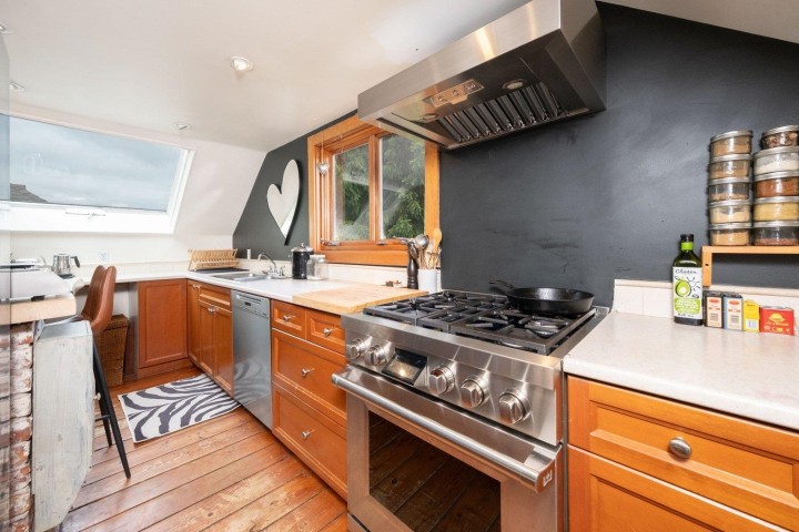 Photo 20 at 1449 E 10th Avenue, Grandview Woodland, Vancouver East