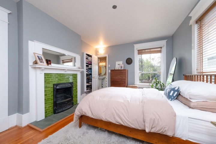 Photo 8 at 1449 E 10th Avenue, Grandview Woodland, Vancouver East