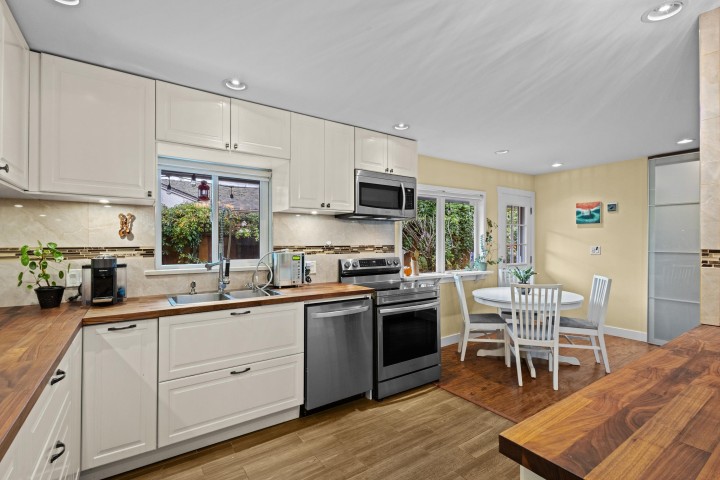 Photo 13 at 3440 Bluebonnet Road, Edgemont, North Vancouver