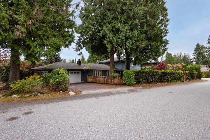 Photo 38 at 3440 Bluebonnet Road, Edgemont, North Vancouver