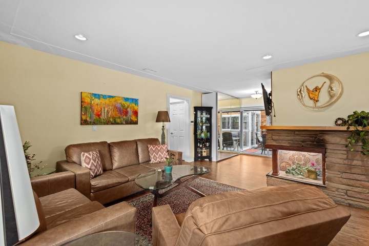 Photo 10 at 3440 Bluebonnet Road, Edgemont, North Vancouver