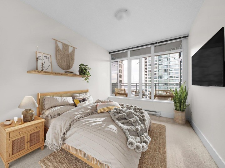 Photo 10 at 1607 - 888 Homer Street, Downtown VW, Vancouver West