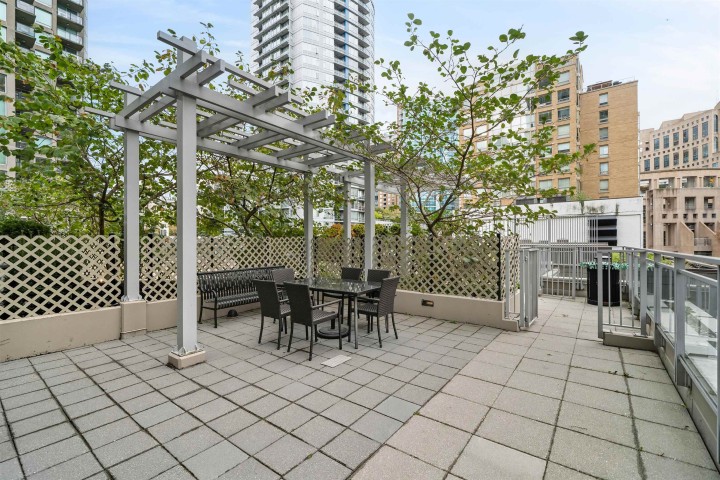 Photo 25 at 1607 - 888 Homer Street, Downtown VW, Vancouver West