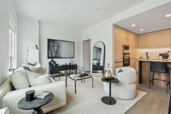 Photo 16 at 205 - 3590 W 39th Avenue, Dunbar, Vancouver West