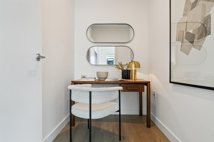 Photo 11 at 205 - 3590 W 39th Avenue, Dunbar, Vancouver West