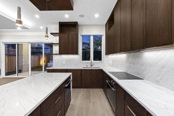 Photo 17 at 3071 Fromme Road, Lynn Valley, North Vancouver