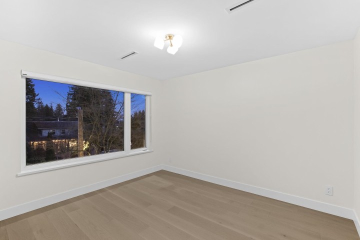 Photo 21 at 3071 Fromme Road, Lynn Valley, North Vancouver