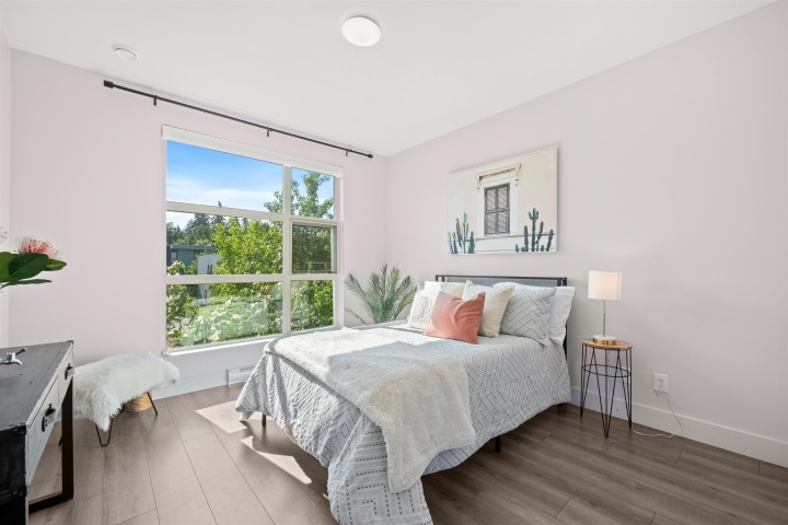 Photo 13 at 202 - 3602 Aldercrest Drive, Roche Point, North Vancouver