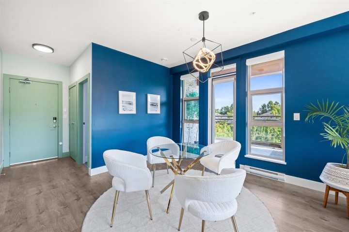 Photo 12 at 202 - 3602 Aldercrest Drive, Roche Point, North Vancouver