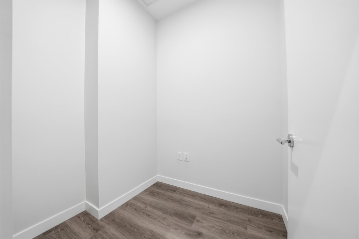 Photo 11 at 115 - 3430 E Kent Avenue South, South Marine, Vancouver East