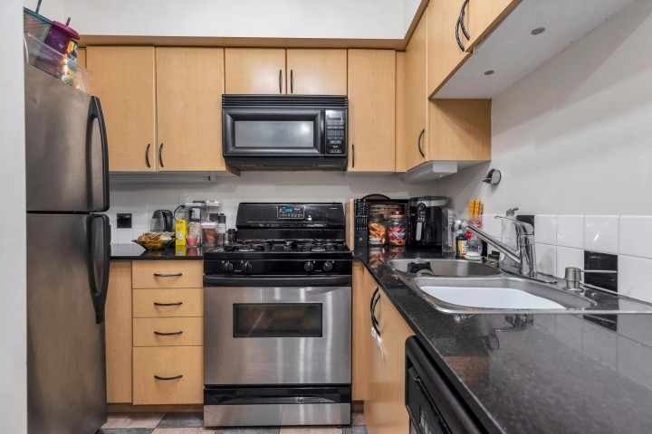 Photo 10 at 1501 - 63 Keefer Place, Downtown VW, Vancouver West