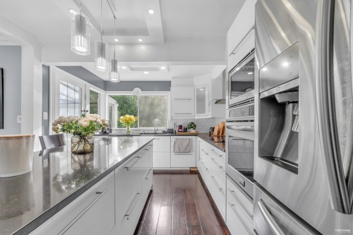 Photo 16 at 4380 Woodcrest Road, Cypress Park Estates, West Vancouver