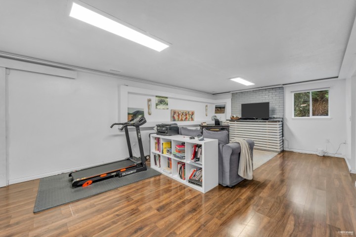 Photo 25 at 4380 Woodcrest Road, Cypress Park Estates, West Vancouver