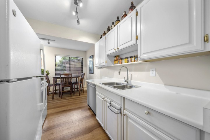 Photo 15 at 101 - 2935 Spruce Street, Fairview VW, Vancouver West