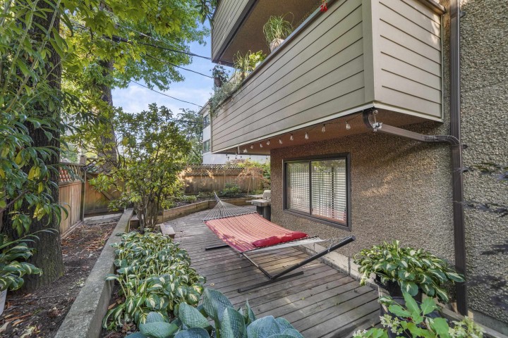 Photo 4 at 101 - 2935 Spruce Street, Fairview VW, Vancouver West