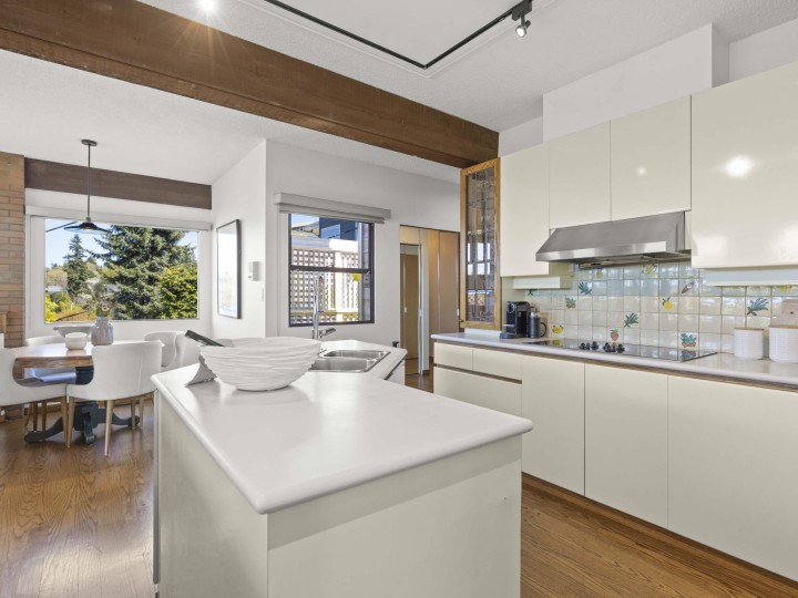 Photo 12 at 5012 Maple Street, Quilchena, Vancouver West