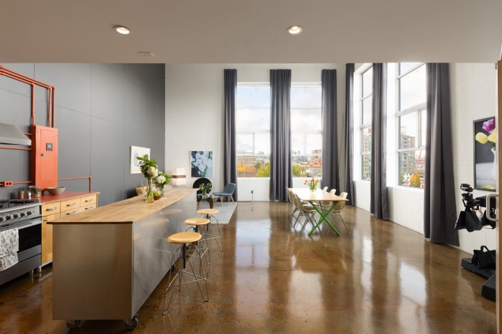 Photo 5 at 307 - 1220 E Pender Street, Strathcona, Vancouver East