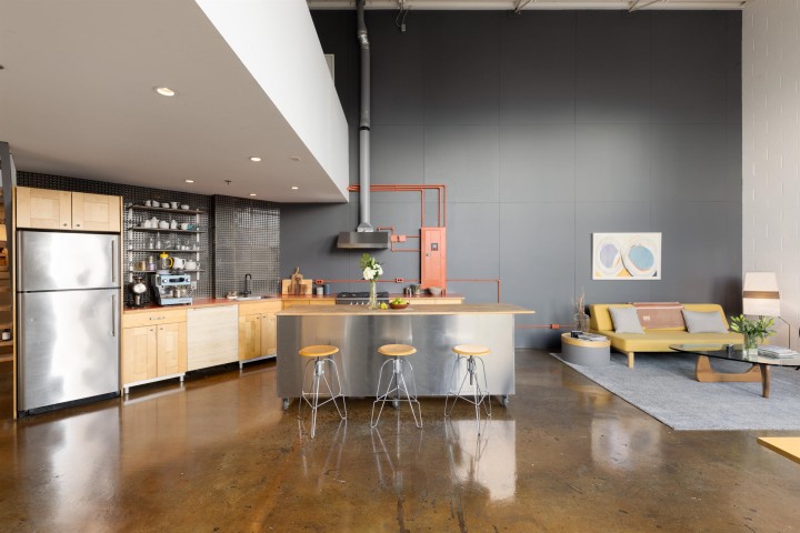 Photo 11 at 307 - 1220 E Pender Street, Strathcona, Vancouver East