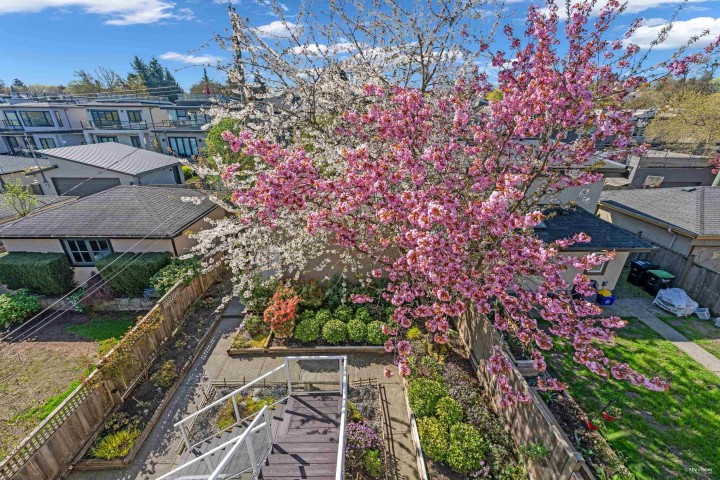 Photo 23 at 4060 W 10th Avenue, Point Grey, Vancouver West