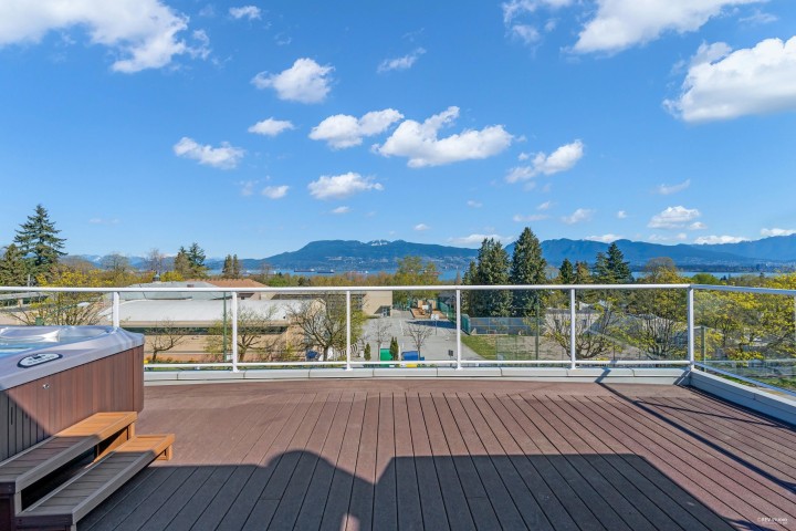 Photo 20 at 4060 W 10th Avenue, Point Grey, Vancouver West